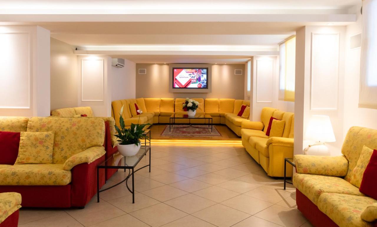 Hotel Imperia Lido di Jesolo Luaran gambar