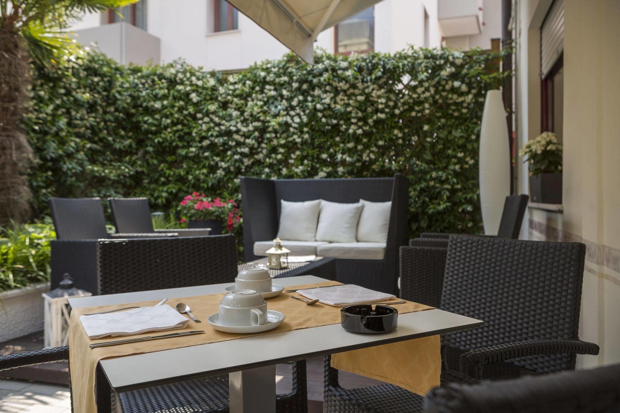 Hotel Imperia Lido di Jesolo Luaran gambar
